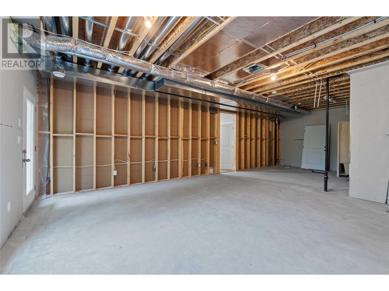 806 Cliff Avenue Unit# 104. Enderby, British Columbia