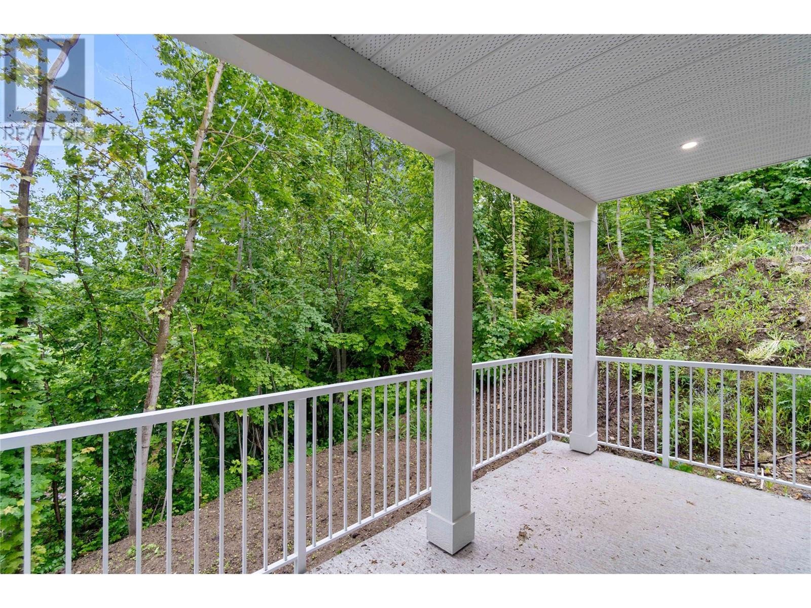 806 Cliff Avenue Unit# 104. Enderby, British Columbia