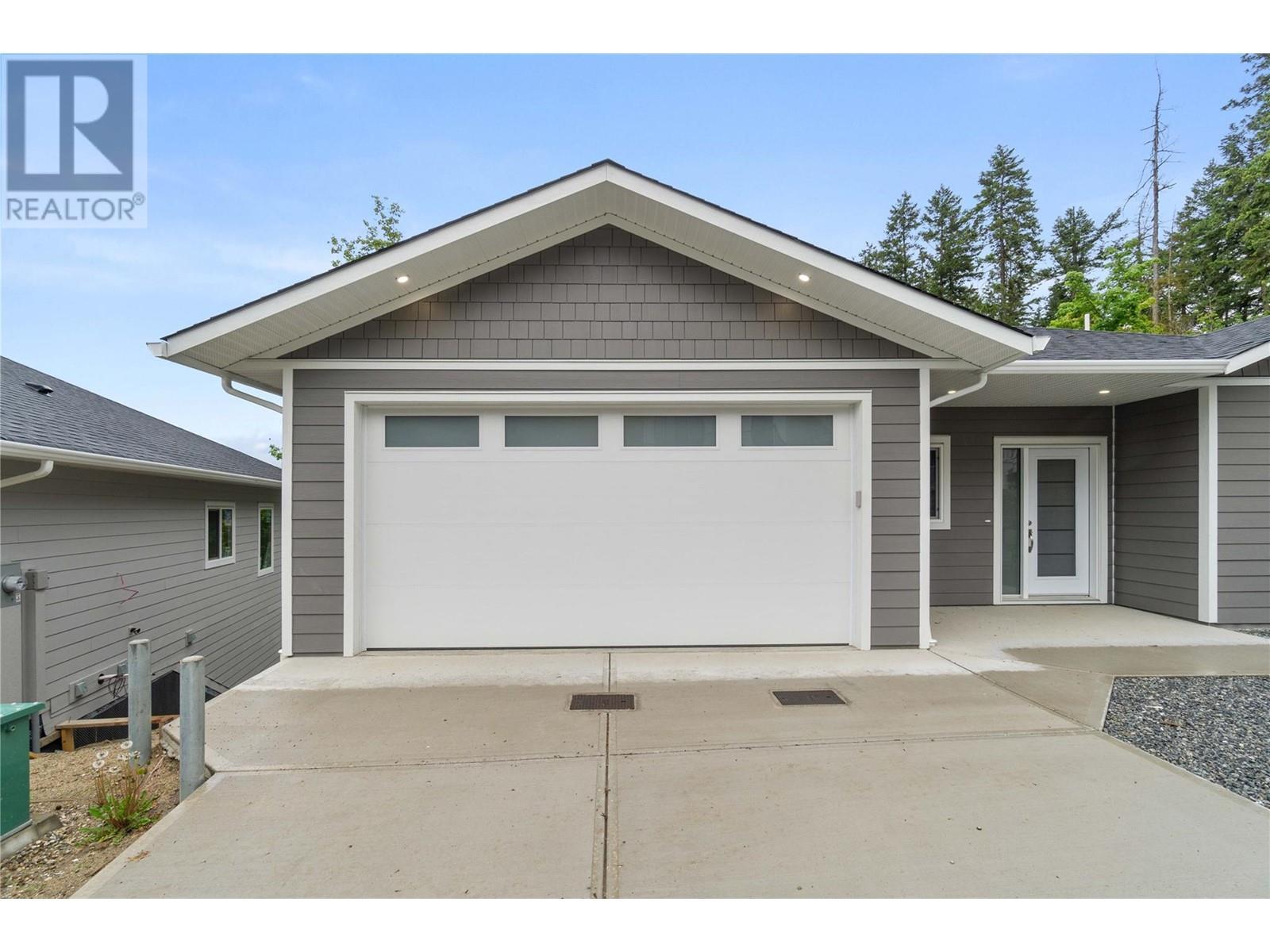 806 Cliff Avenue Unit# 104. Enderby, British Columbia