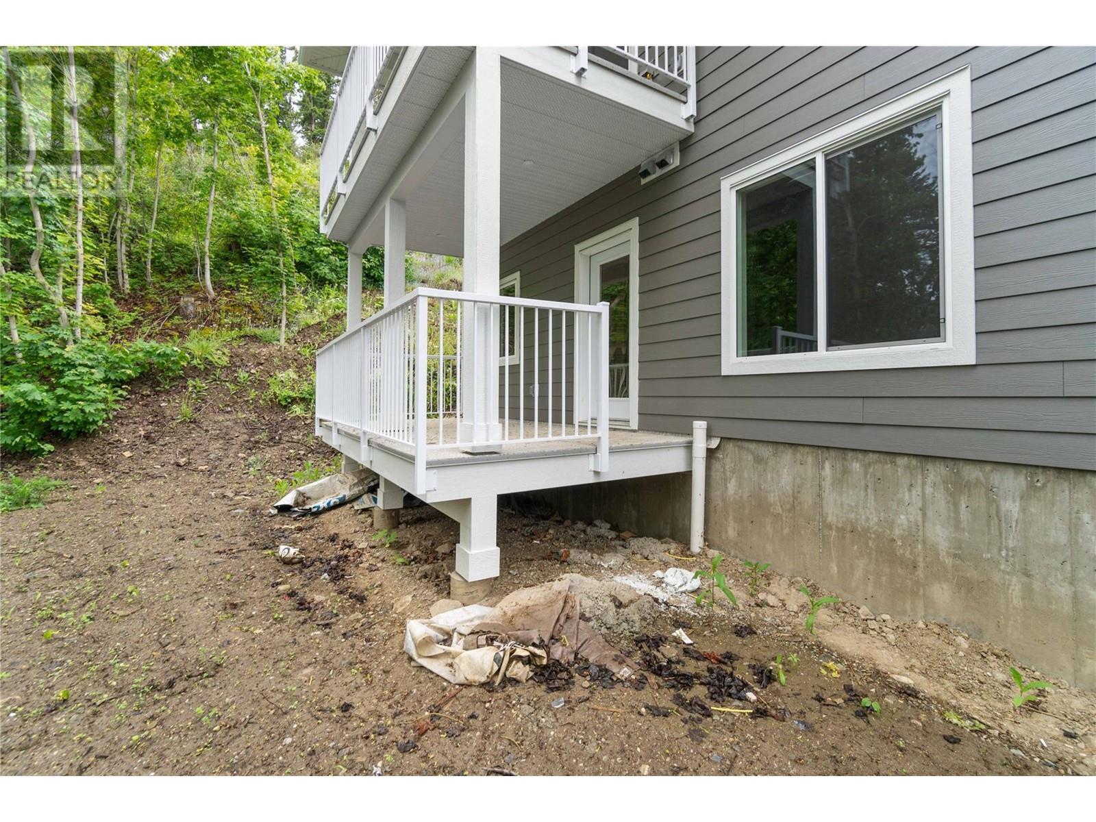 806 Cliff Avenue Unit# 104. Enderby, British Columbia