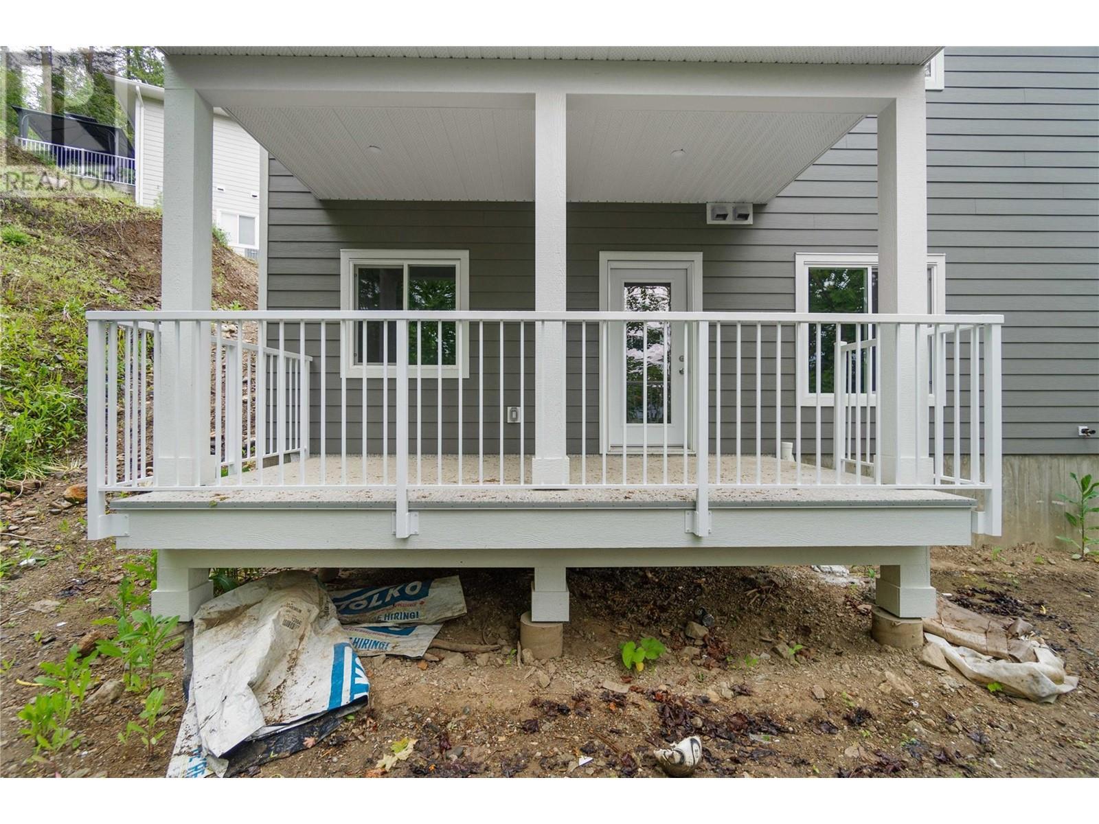 806 Cliff Avenue Unit# 104. Enderby, British Columbia