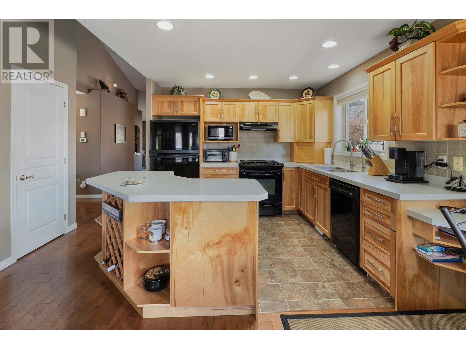 550 Yates Road Unit# 355. Kelowna, British Columbia