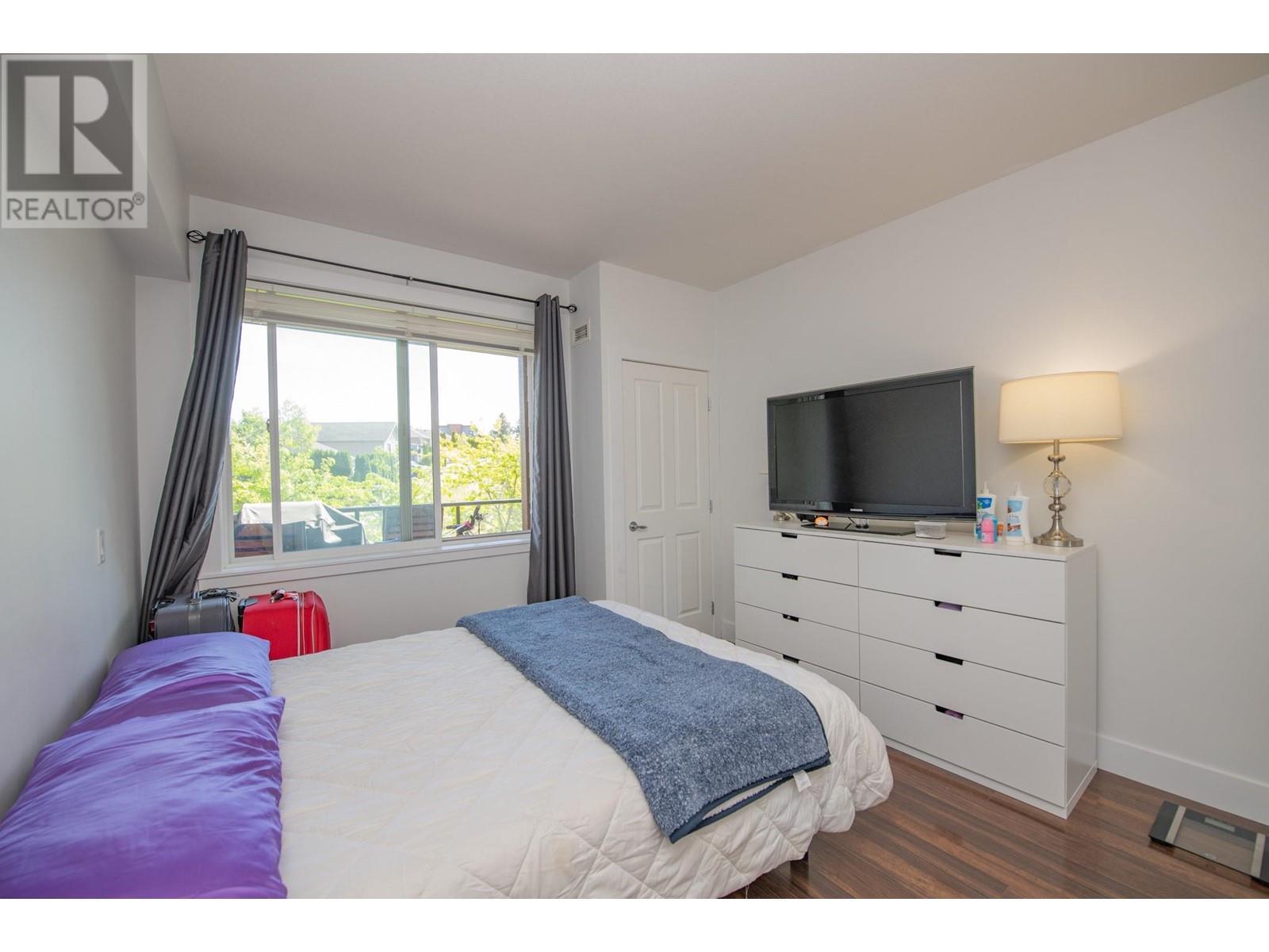 2532 Shoreline Drive Unit# 305. Lake Country, British Columbia