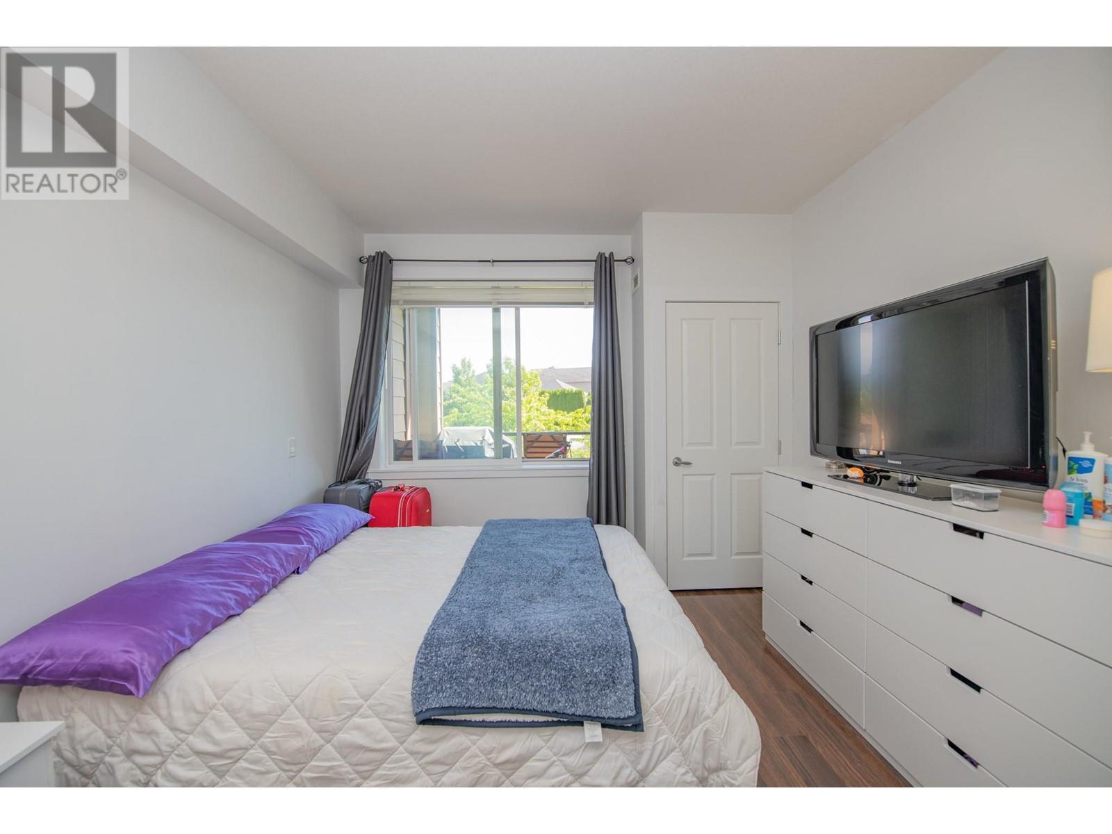 2532 Shoreline Drive Unit# 305. Lake Country, British Columbia