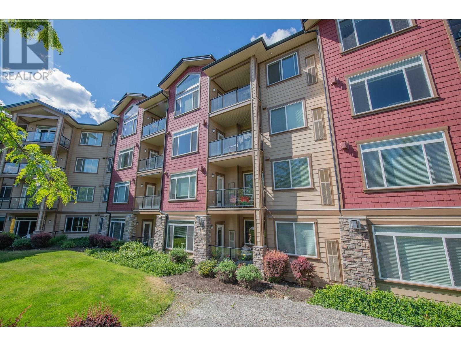 2532 Shoreline Drive Unit# 305. Lake Country, British Columbia