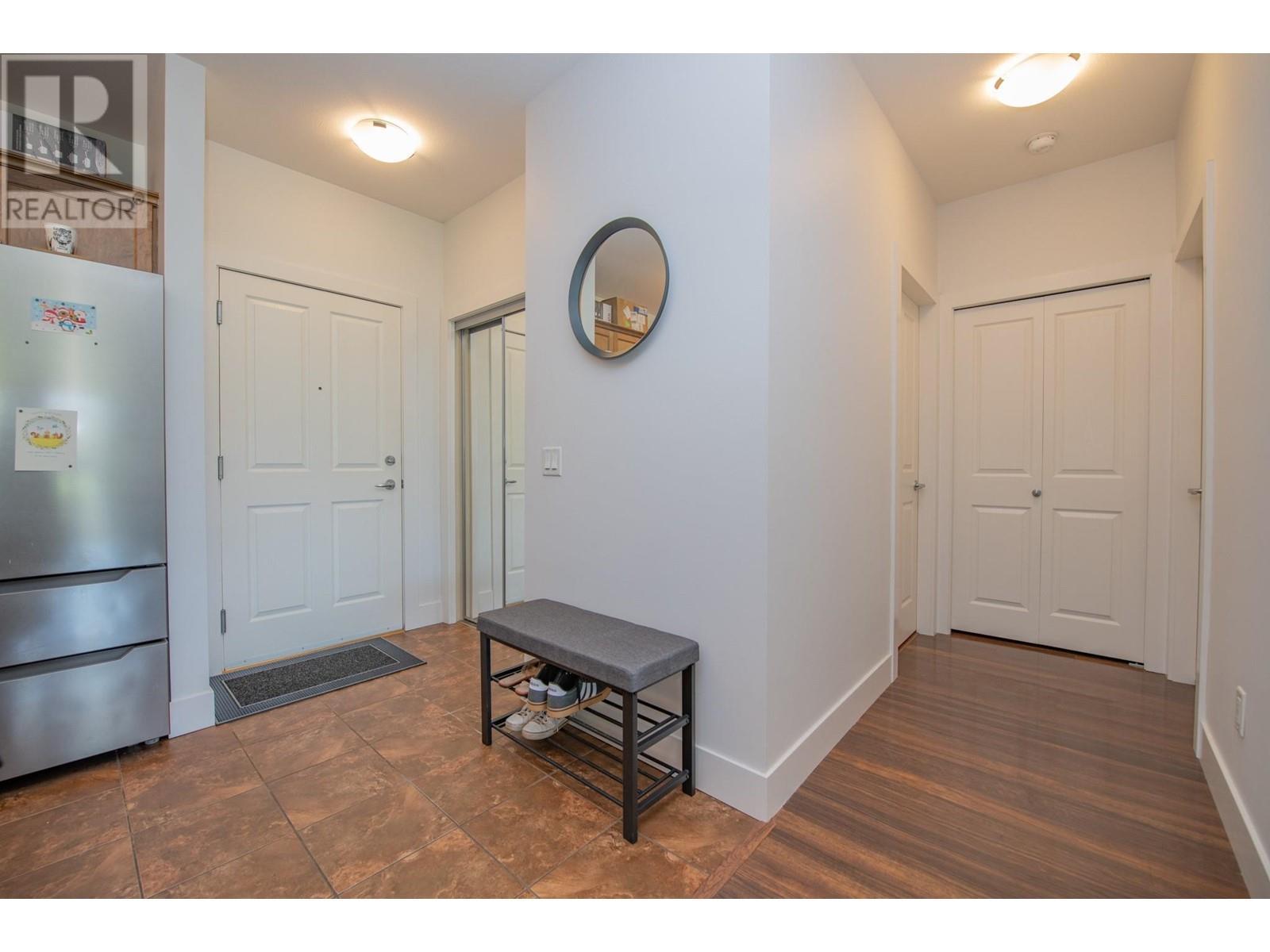 2532 Shoreline Drive Unit# 305. Lake Country, British Columbia