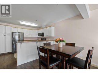 1002 Riverside Avenue Unit# 221. Sicamous, British Columbia