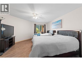 1002 Riverside Avenue Unit# 221. Sicamous, British Columbia