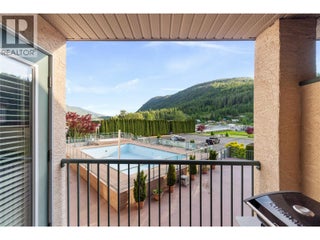 1002 Riverside Avenue Unit# 221. Sicamous, British Columbia