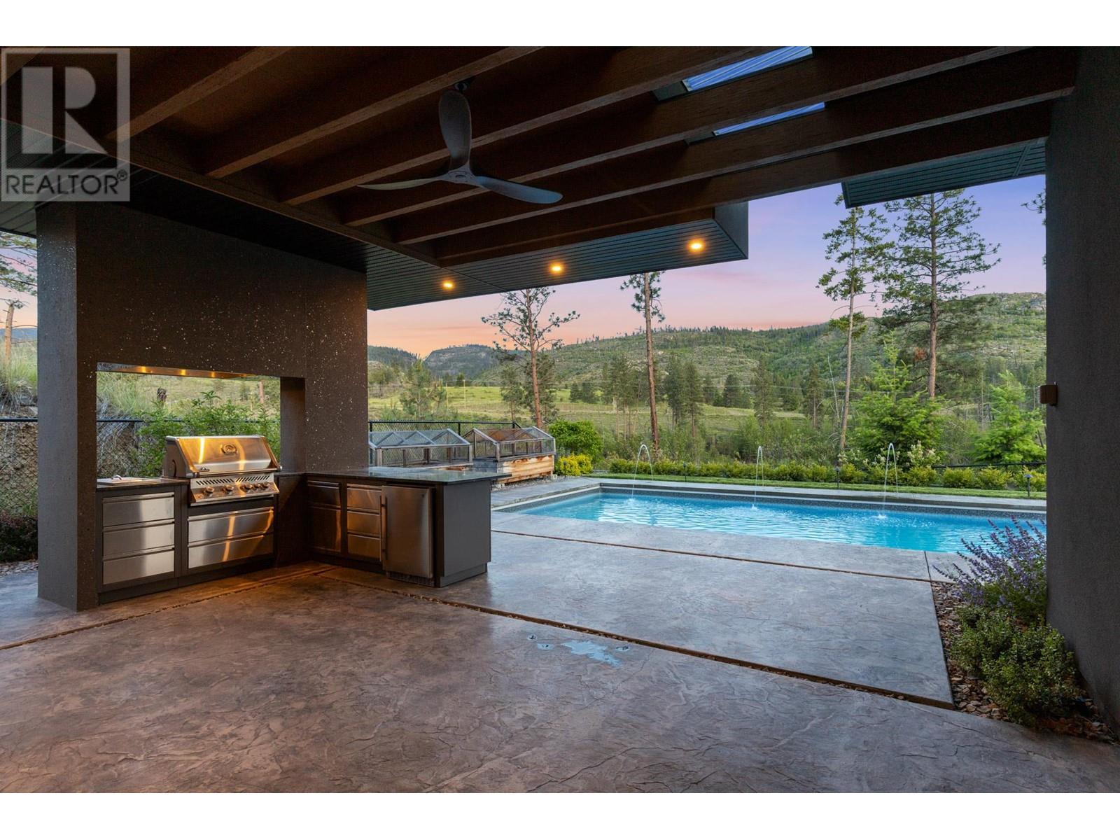 1297 Jack Smith Road. Kelowna, British Columbia