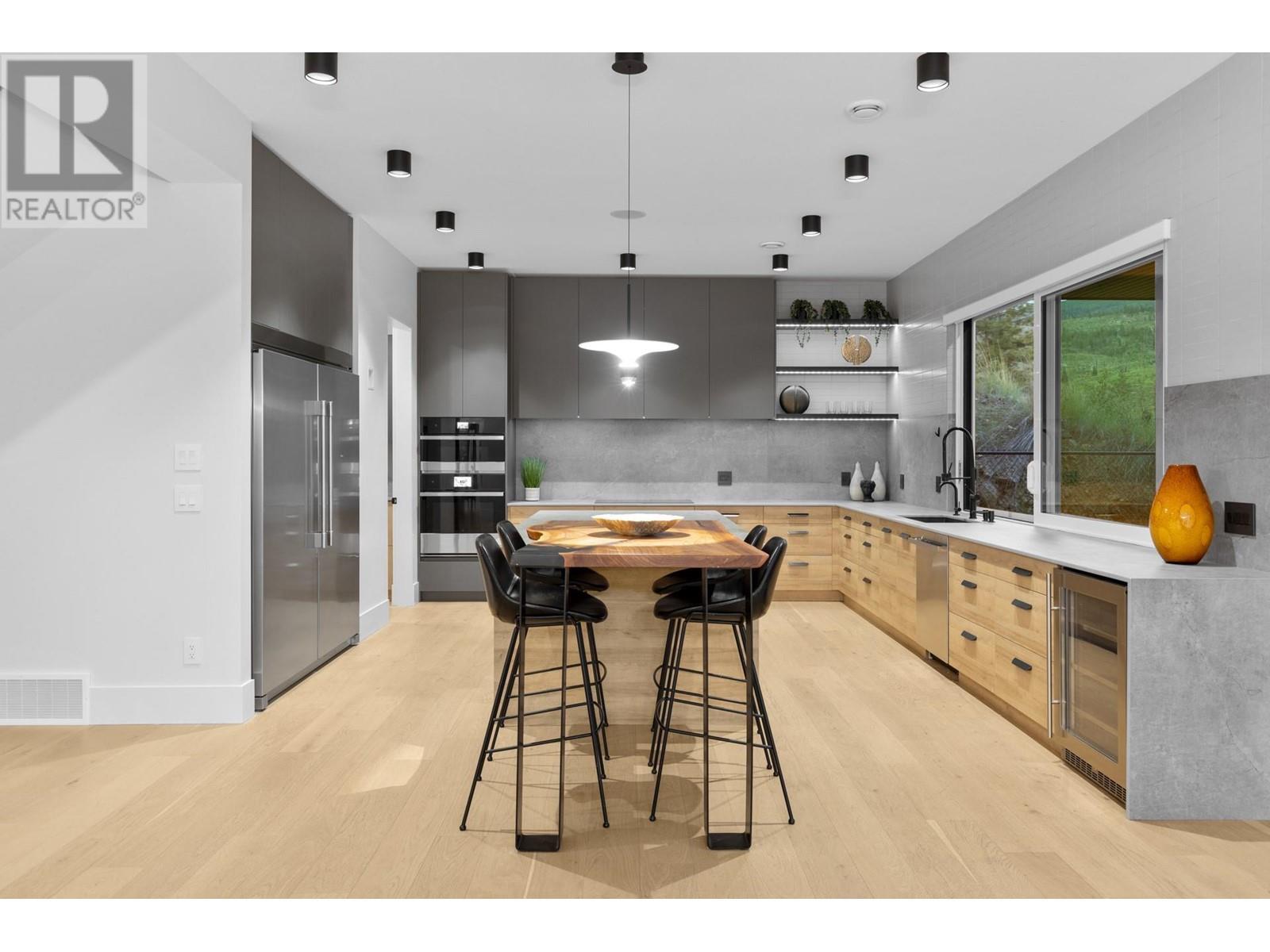 1297 Jack Smith Road. Kelowna, British Columbia