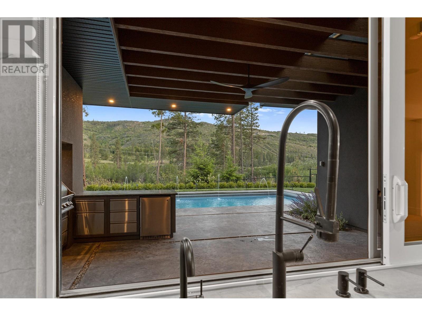 1297 Jack Smith Road. Kelowna, British Columbia