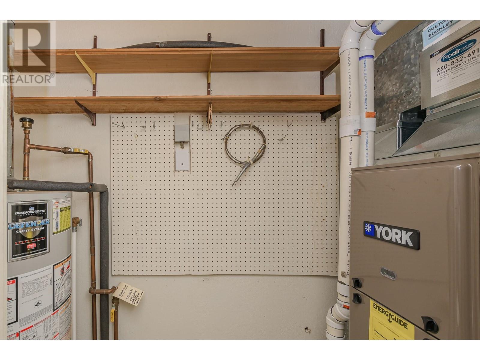 151 8 Avenue Sw Unit# 10. Salmon Arm, British Columbia