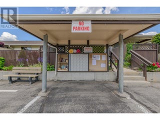 151 8 Avenue Sw Unit# 10. Salmon Arm, British Columbia