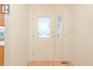 151 8 Avenue Sw Unit# 10. Salmon Arm, British Columbia