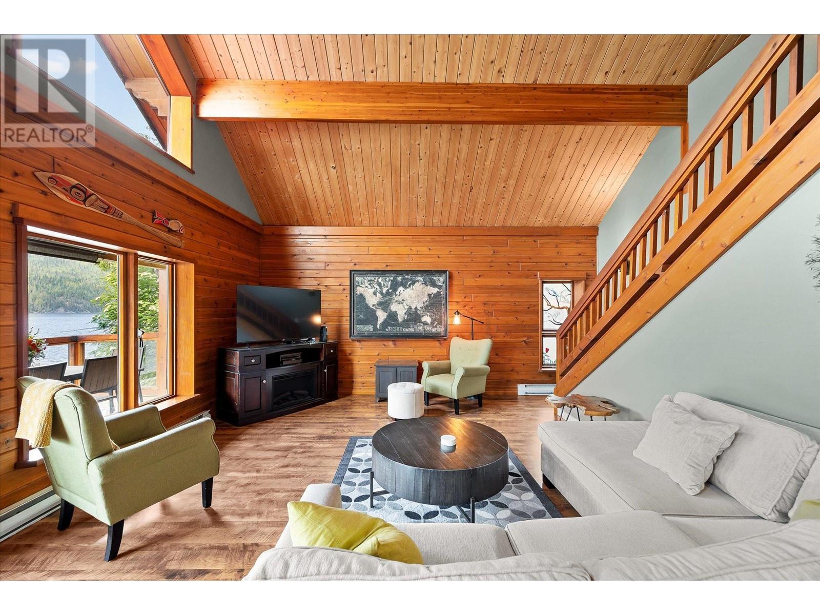 3546 Mabel Lake Road. Lumby, British Columbia