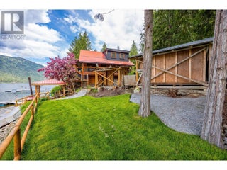 3546 Mabel Lake Road. Lumby, British Columbia