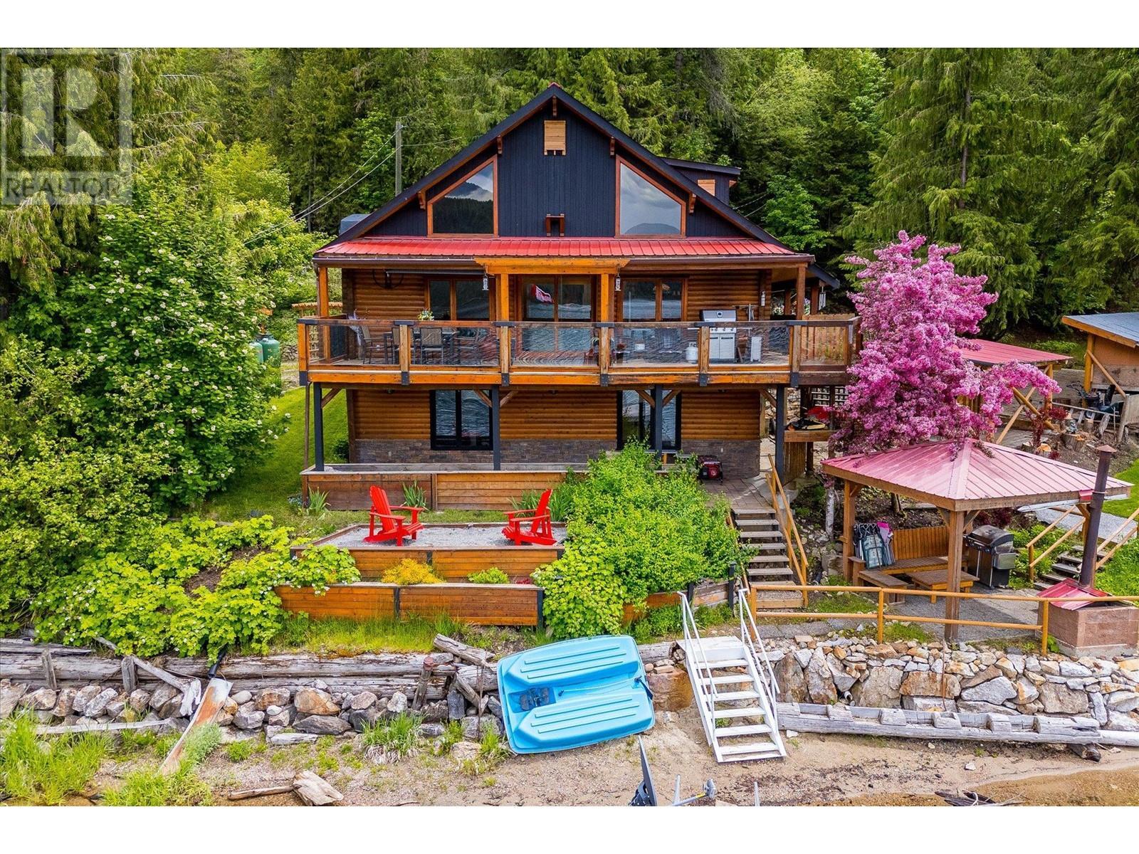 3546 Mabel Lake Road. Lumby, British Columbia