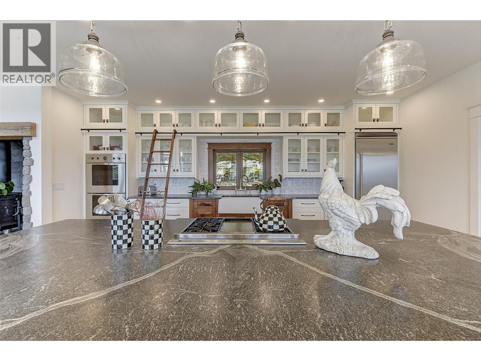 5474 Deadpine Drive. Kelowna, British Columbia