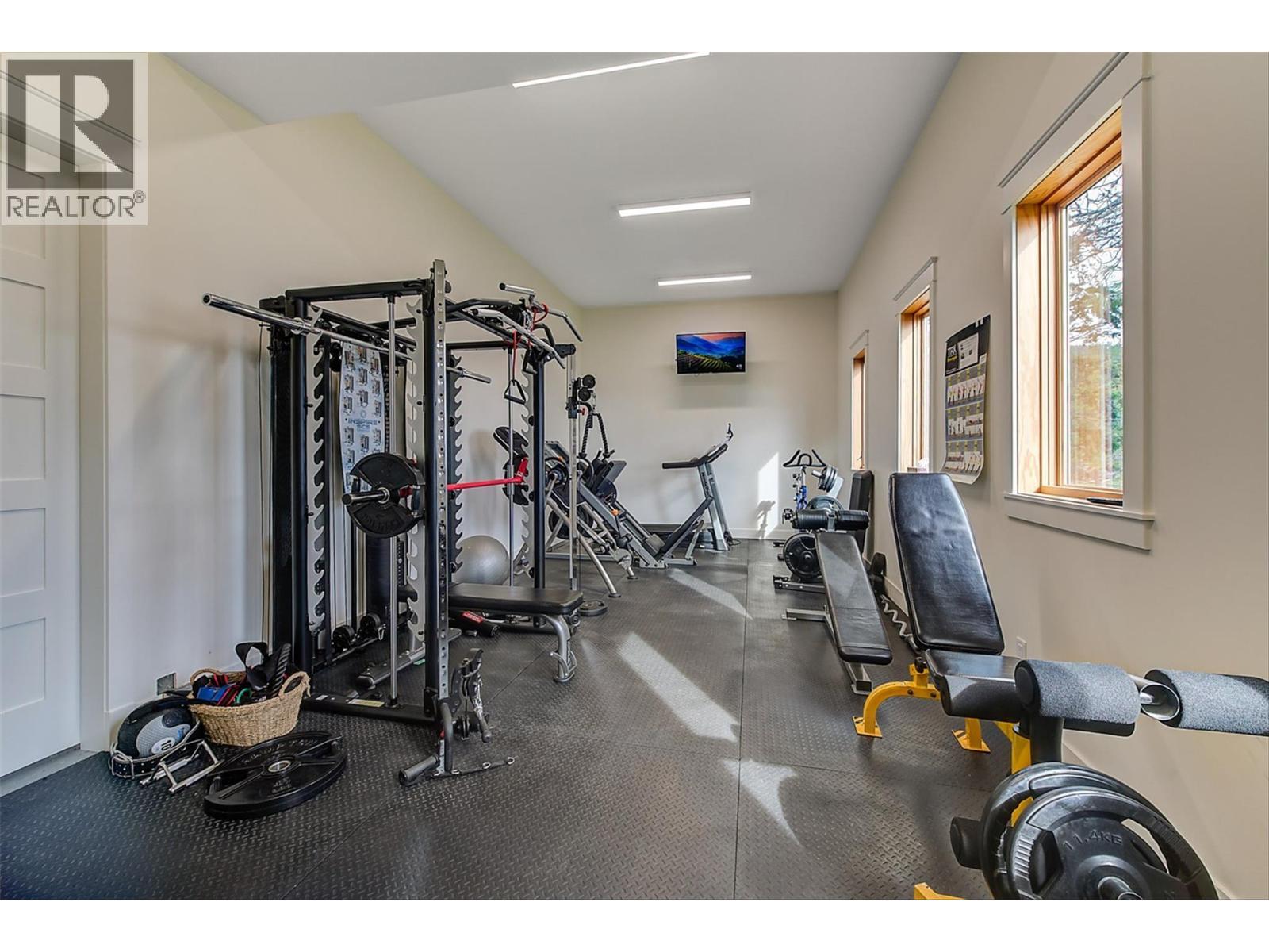 5474 Deadpine Drive. Kelowna, British Columbia