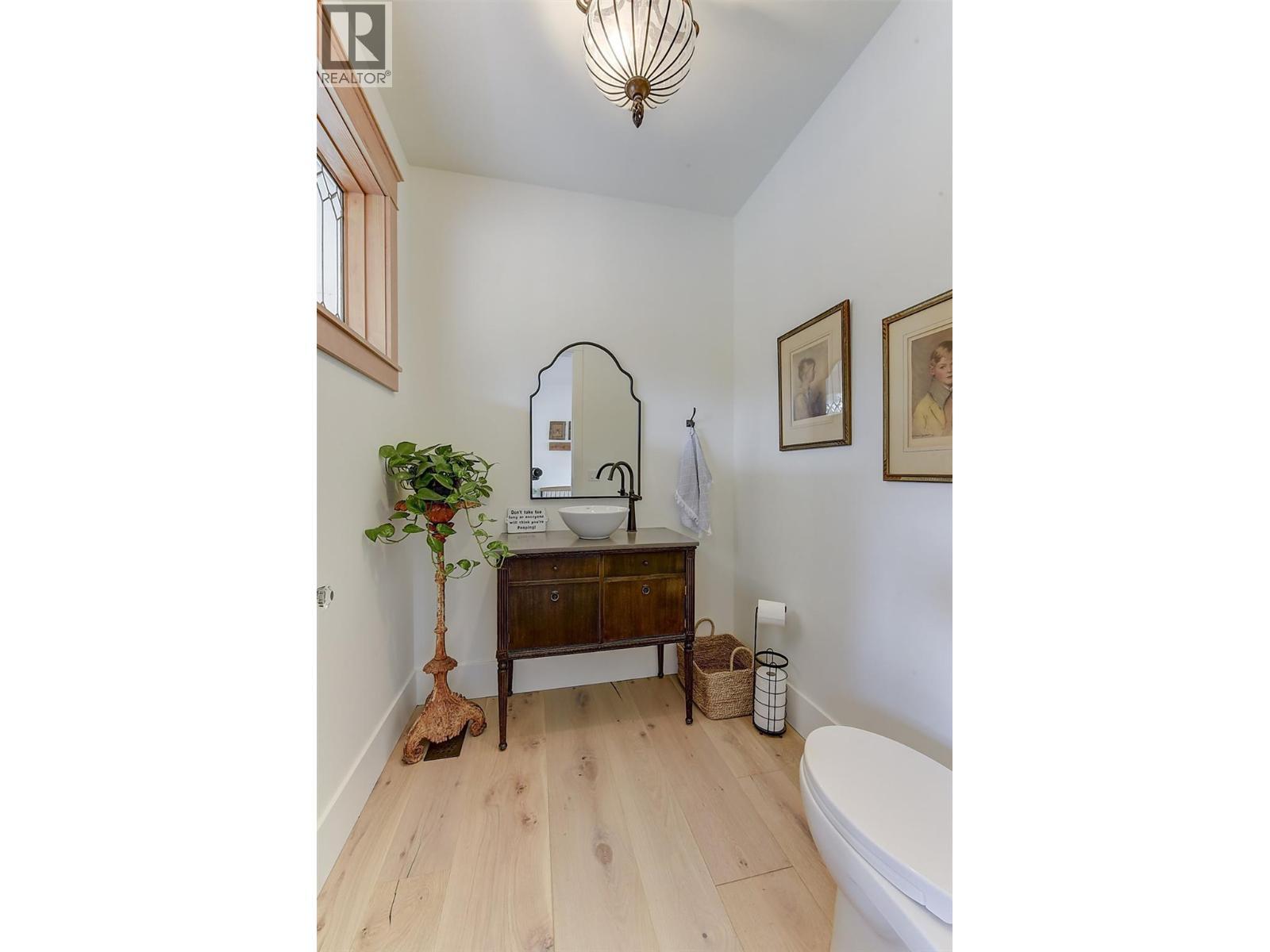 5474 Deadpine Drive. Kelowna, British Columbia