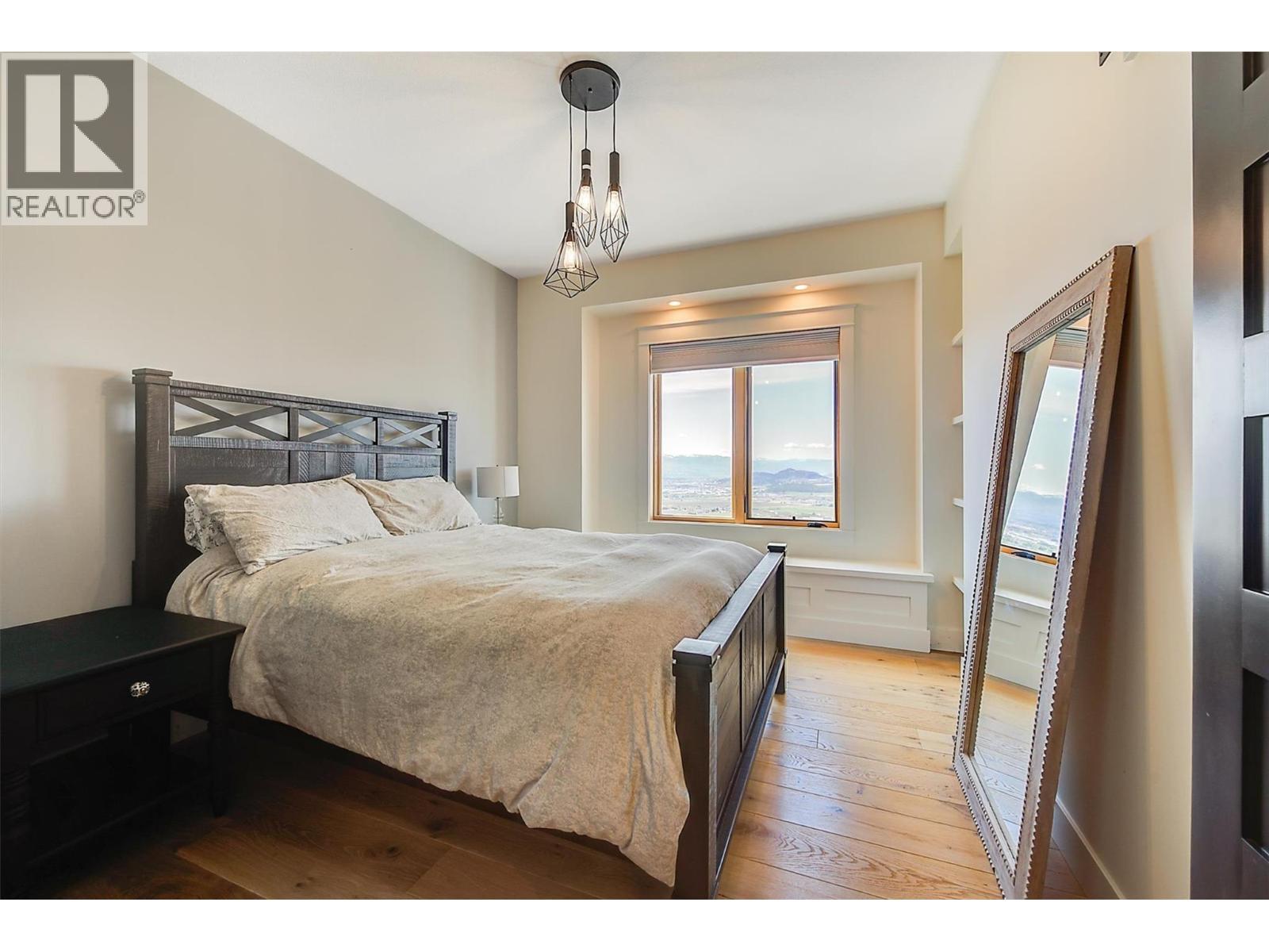 5474 Deadpine Drive. Kelowna, British Columbia