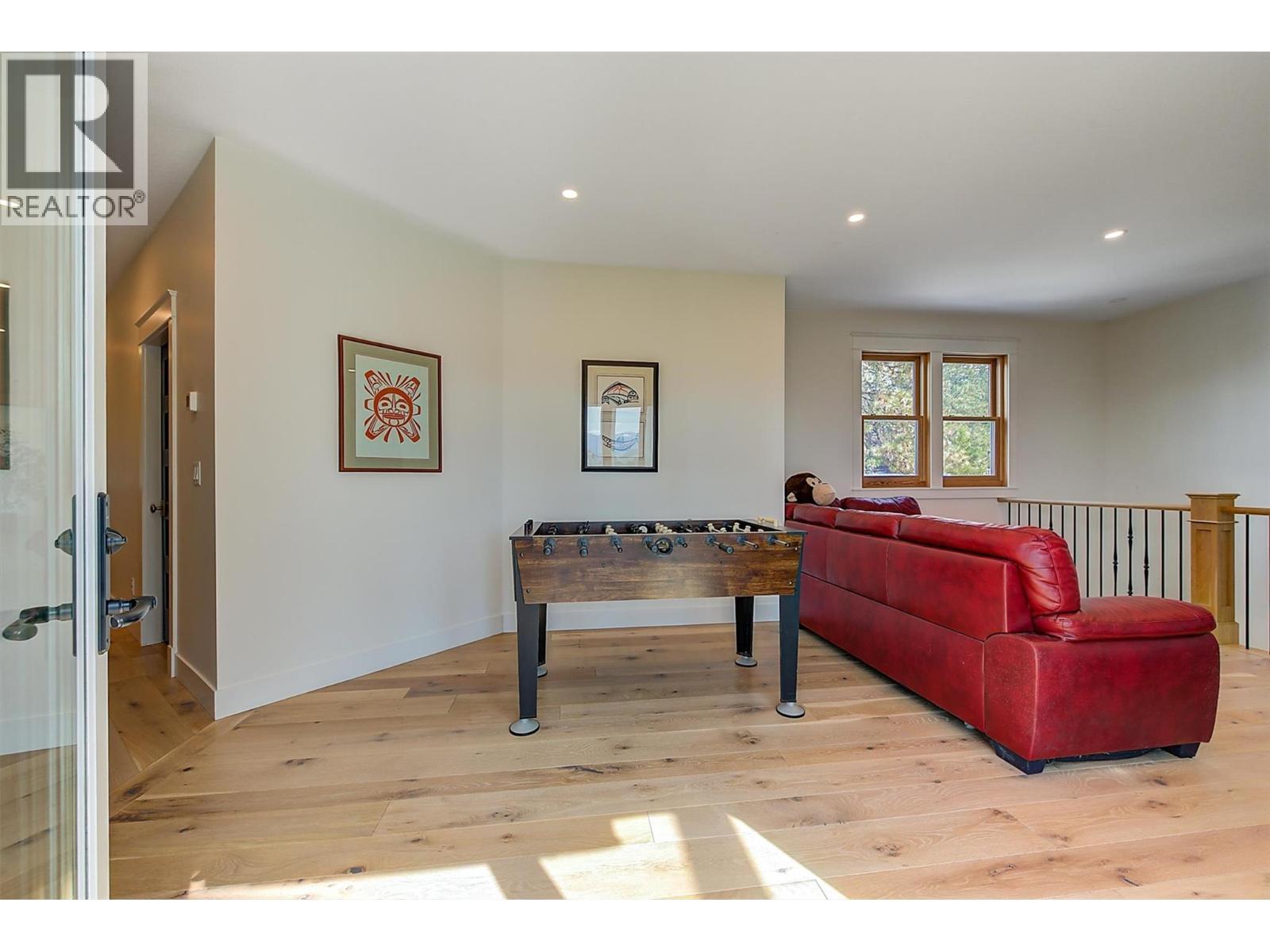 5474 Deadpine Drive. Kelowna, British Columbia