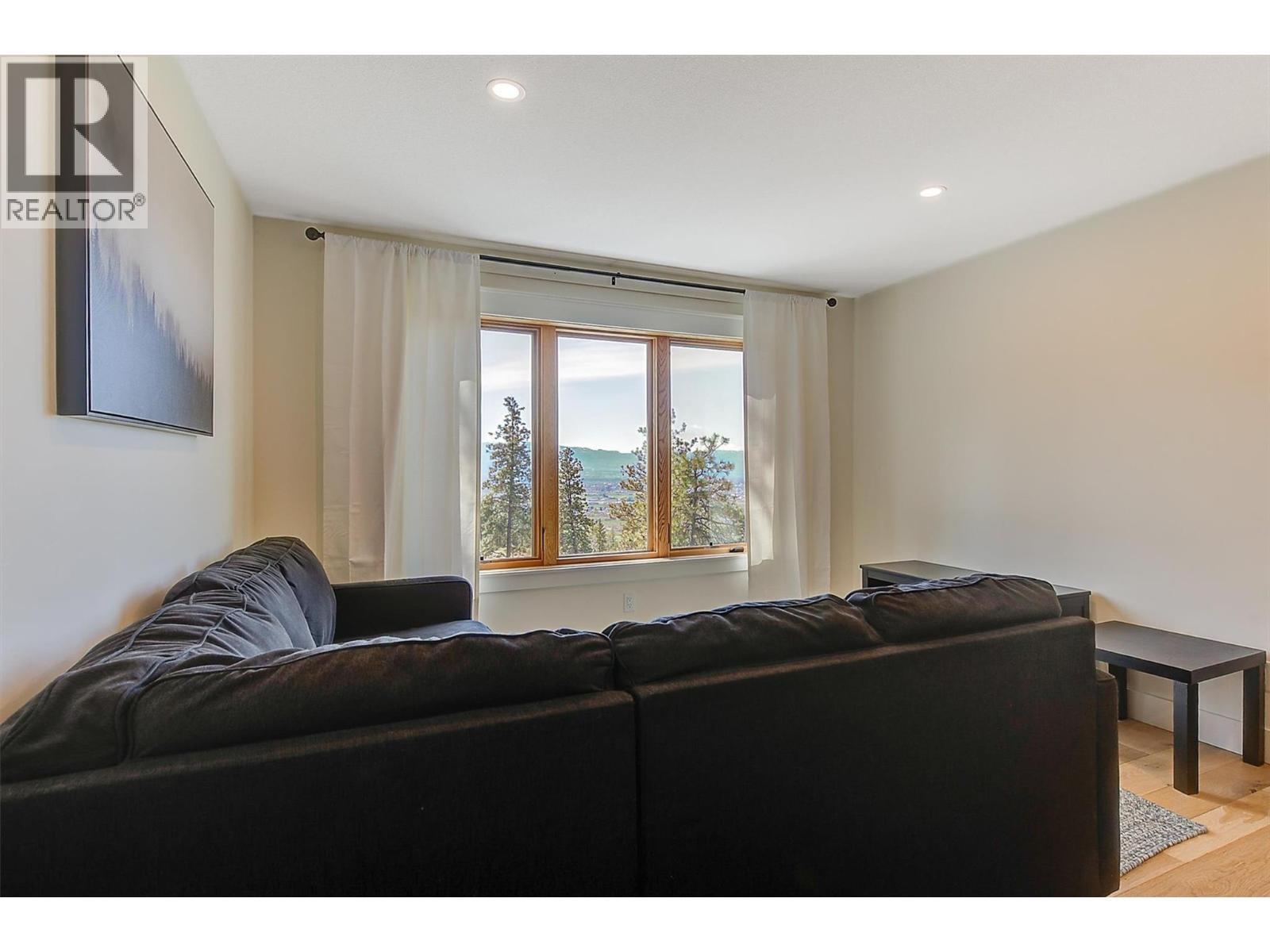 5474 Deadpine Drive. Kelowna, British Columbia