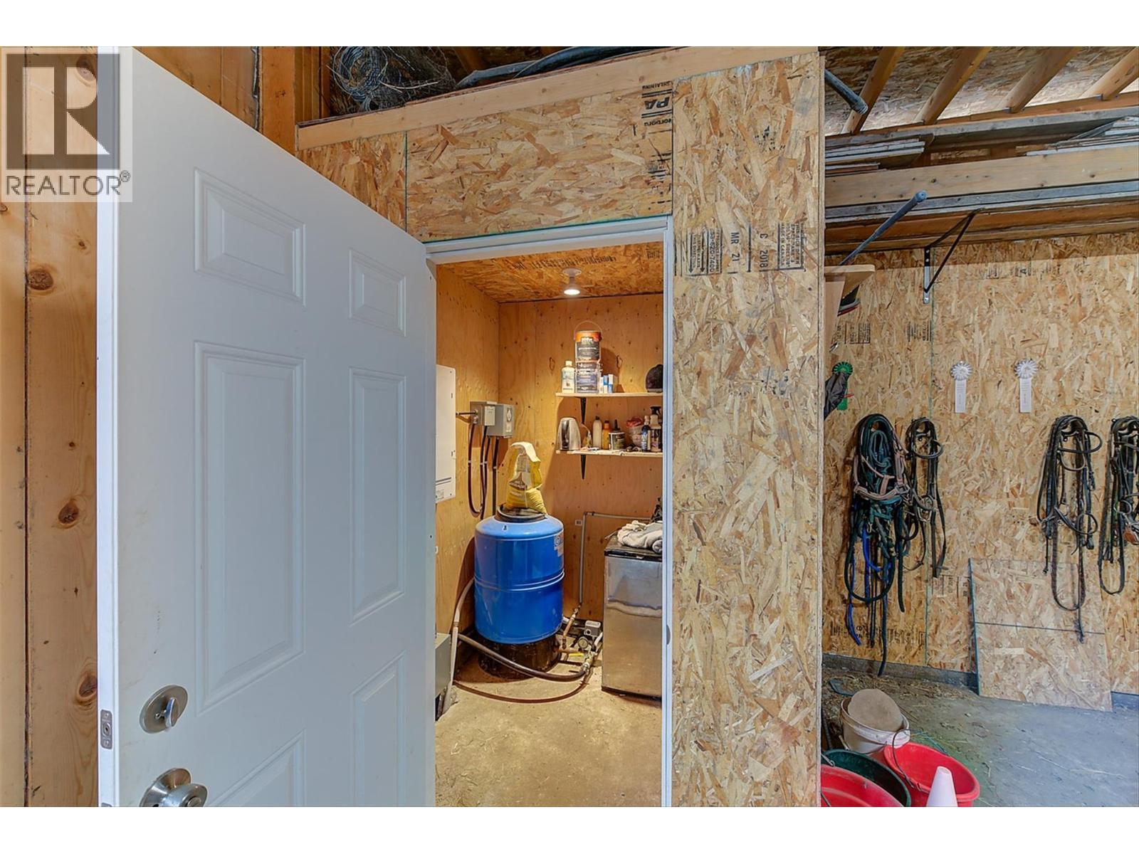 5474 Deadpine Drive. Kelowna, British Columbia