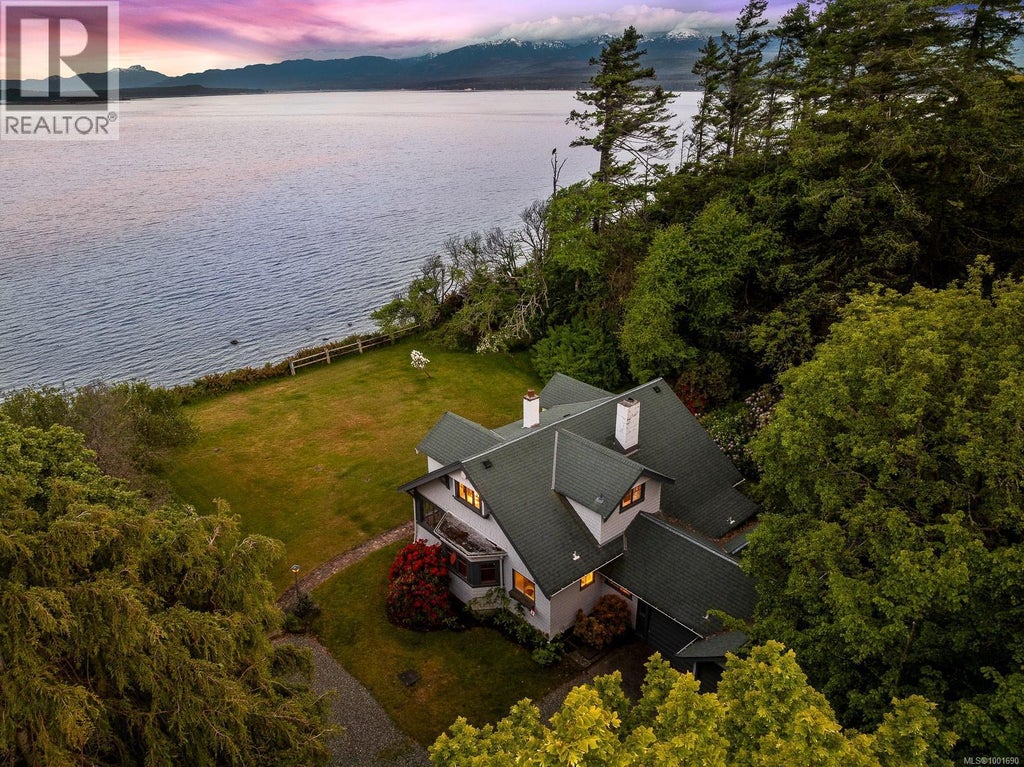 965 Balmoral Road, Comox