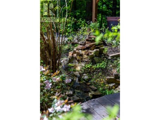 1640 Galt Crescent. Revelstoke, British Columbia