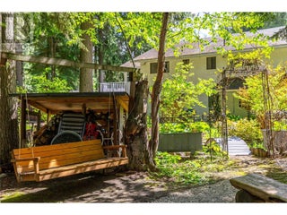 1640 Galt Crescent. Revelstoke, British Columbia
