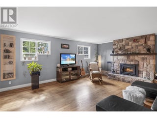 1640 Galt Crescent. Revelstoke, British Columbia