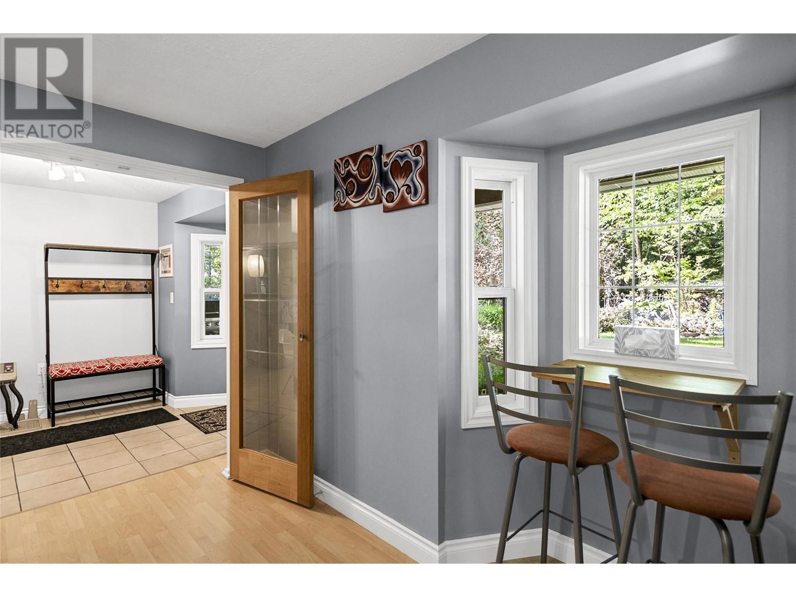 1640 Galt Crescent. Revelstoke, British Columbia