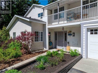 1640 Galt Crescent. Revelstoke, British Columbia