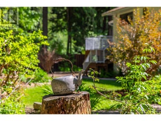 1640 Galt Crescent. Revelstoke, British Columbia