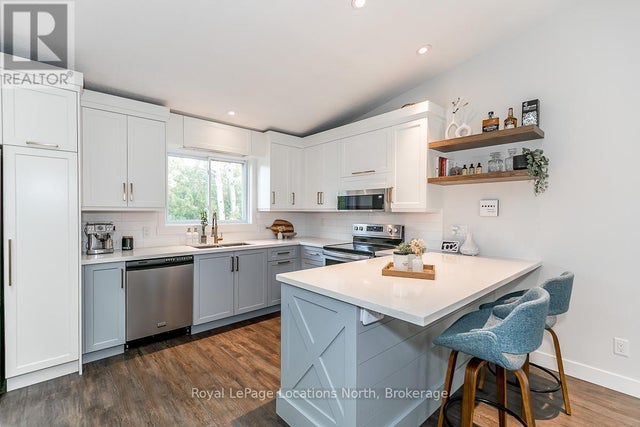 415 - 14 Dawson Drive, Collingwood