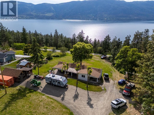 5574 Stubbs Road, Lake Country
