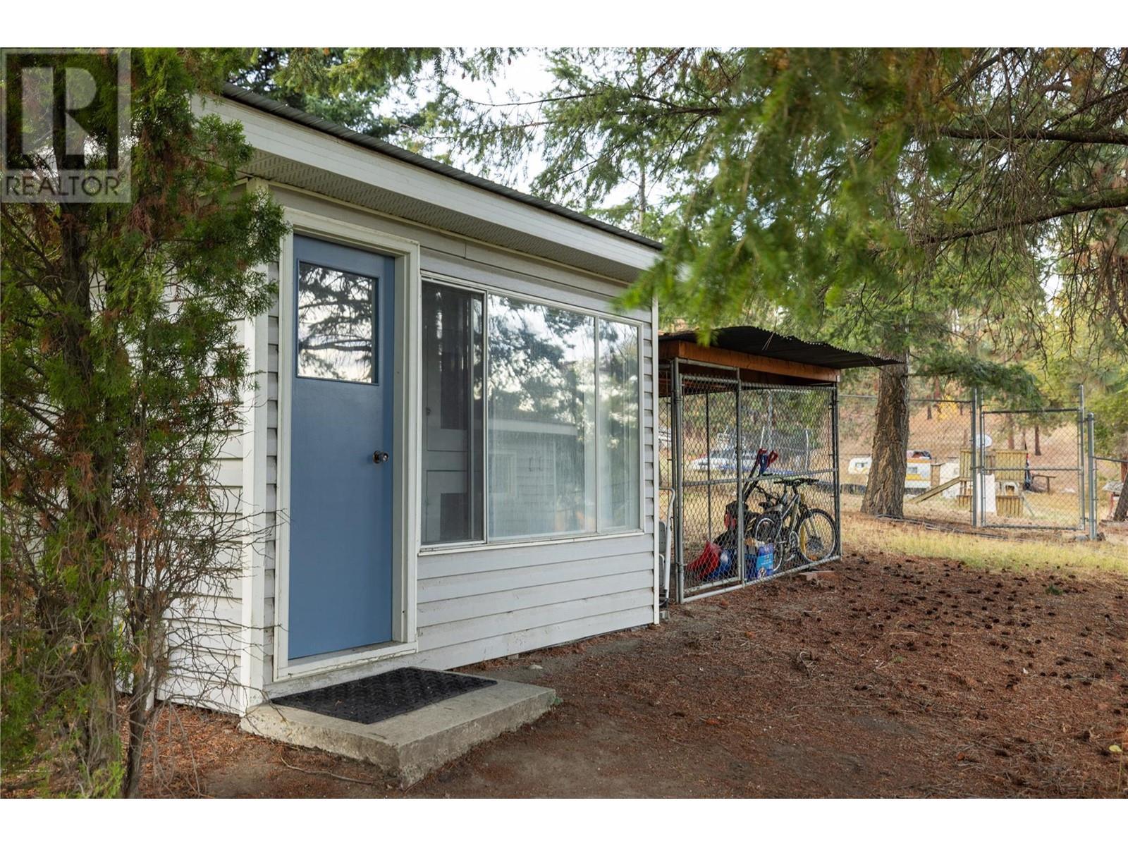 10750 Highway 97 Highway. Lake Country, British Columbia