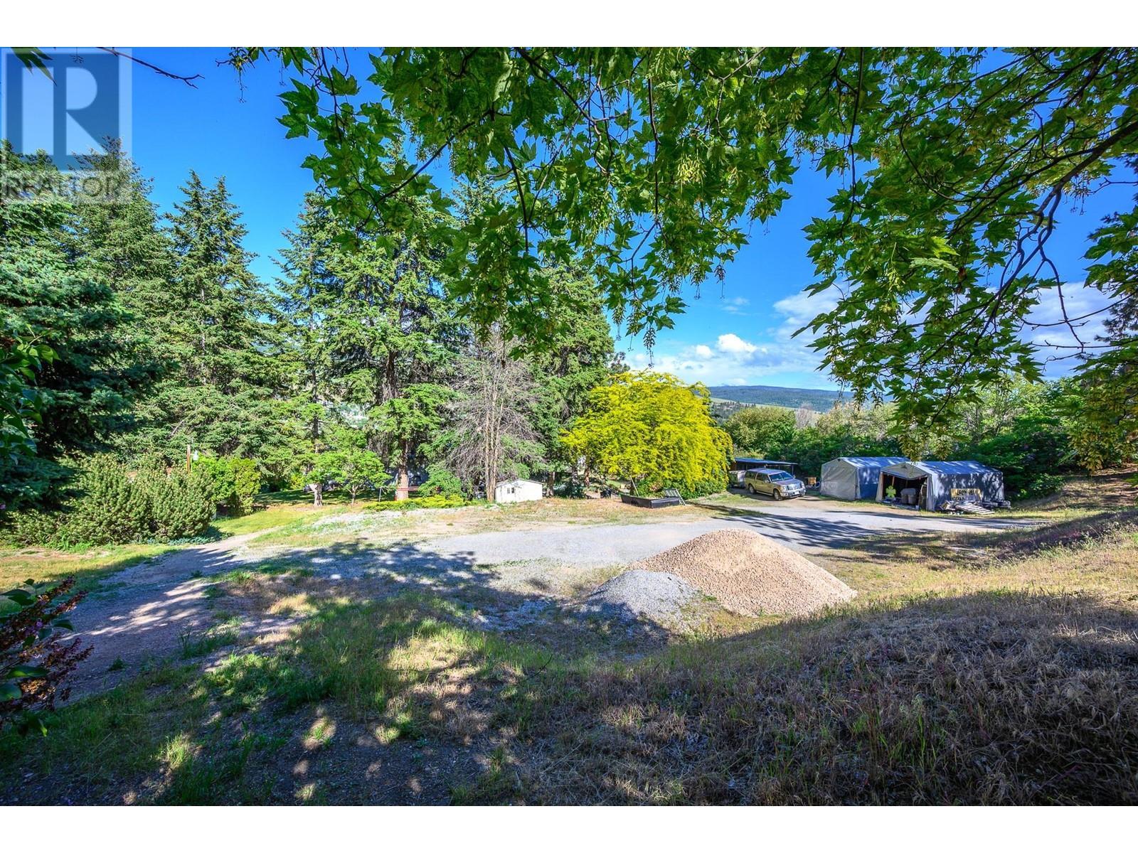 10750 Highway 97 Highway. Lake Country, British Columbia