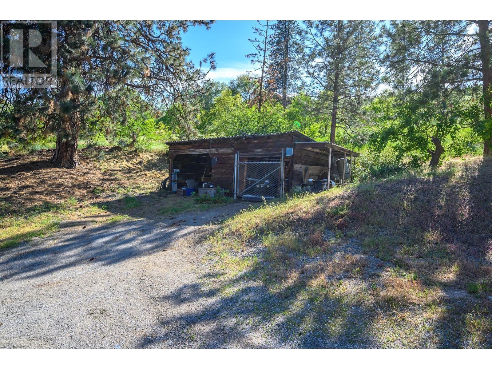 10750 Highway 97 Highway. Lake Country, British Columbia