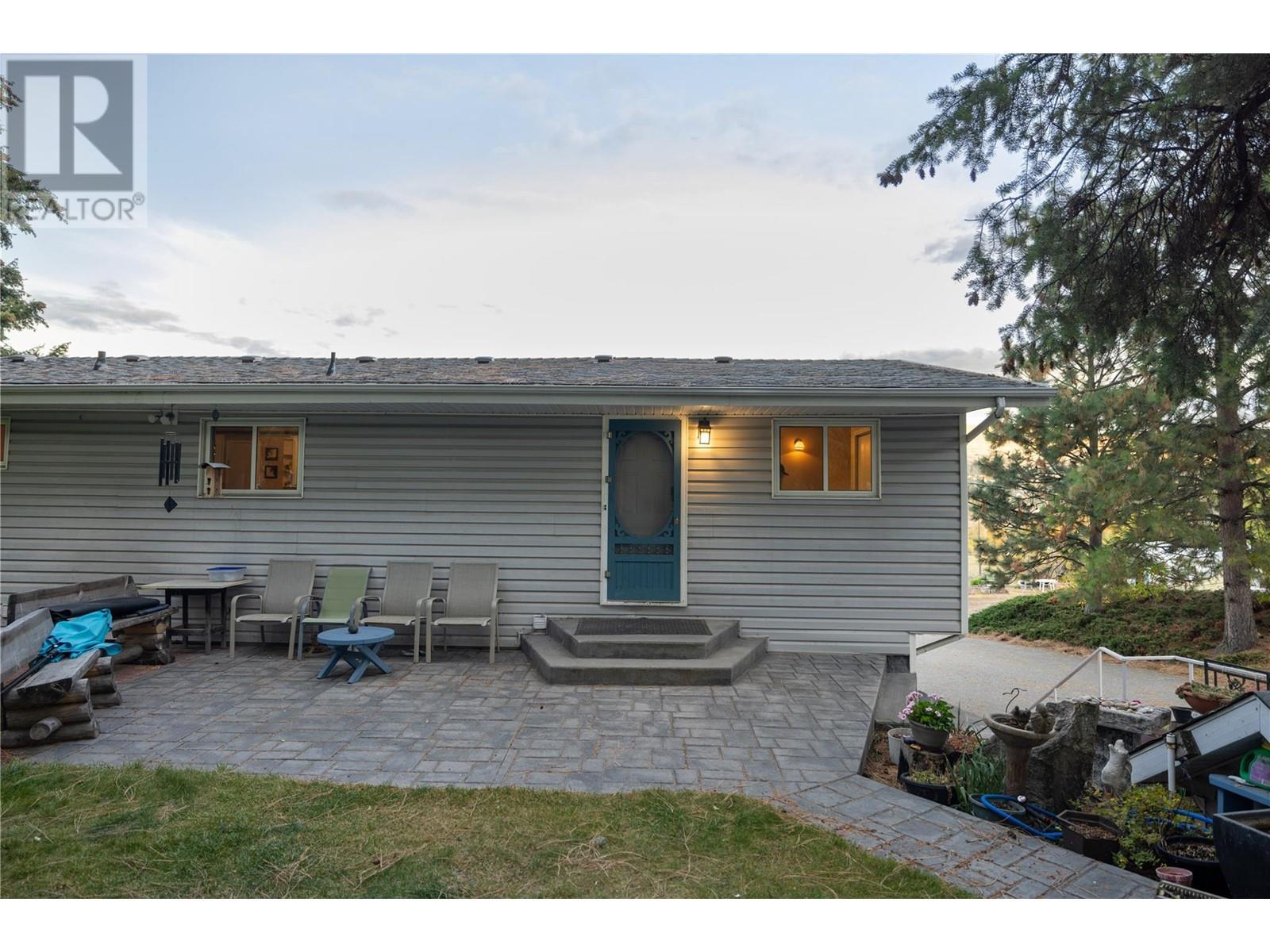 10750 Highway 97 Highway. Lake Country, British Columbia