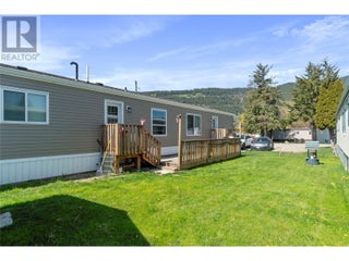 504 Pine Street Unit# 3. Chase, British Columbia
