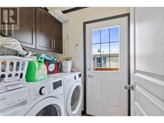 504 Pine Street Unit# 3. Chase, British Columbia