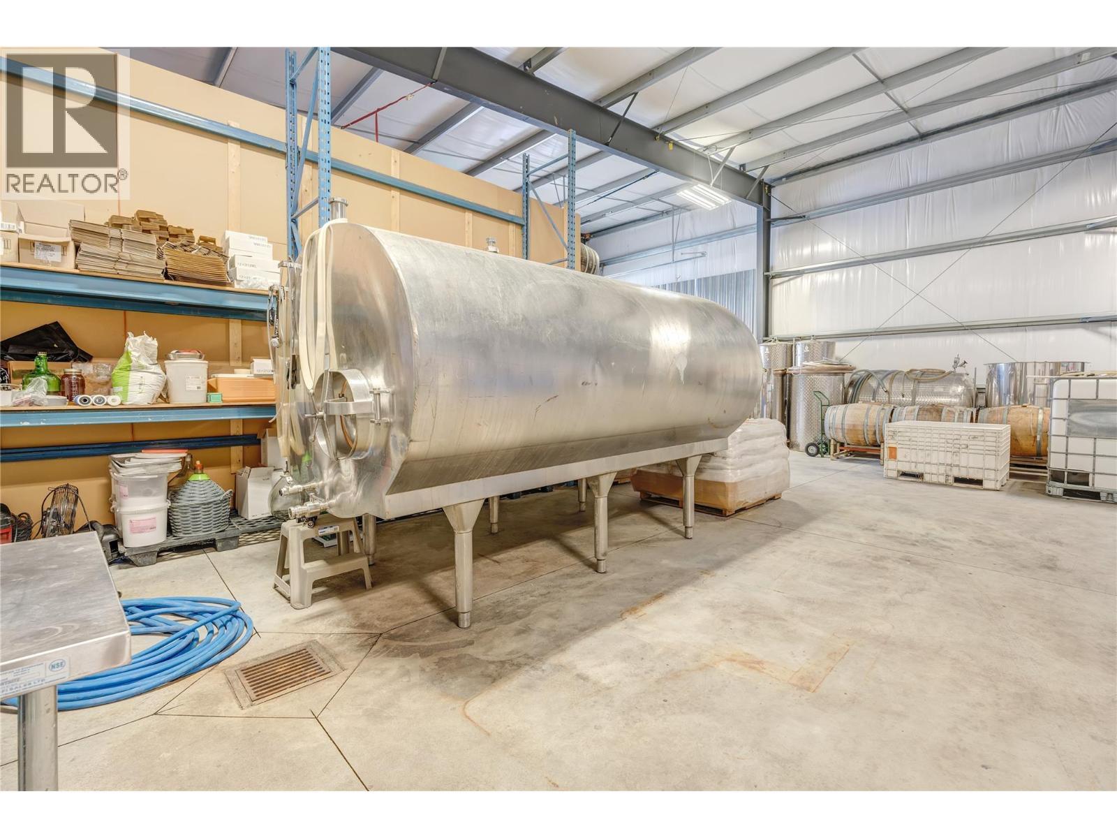 5214 Monro Avenue. Summerland, British Columbia