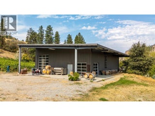 5214 Monro Avenue. Summerland, British Columbia