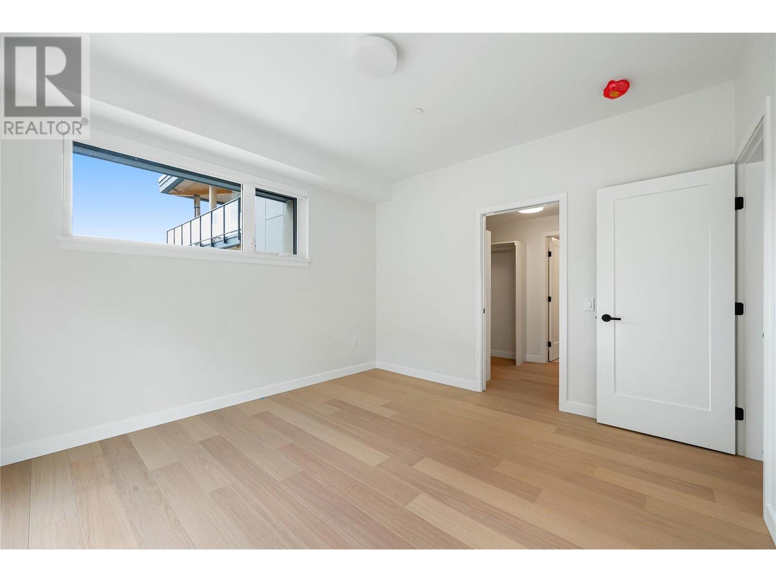 9652 Benchland Drive Unit# 404. Lake Country, British Columbia