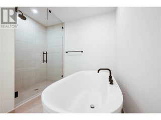 9652 Benchland Drive Unit# 404. Lake Country, British Columbia