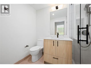 9652 Benchland Drive Unit# 404. Lake Country, British Columbia