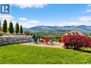 3240 Roncastle Road. Blind Bay, British Columbia